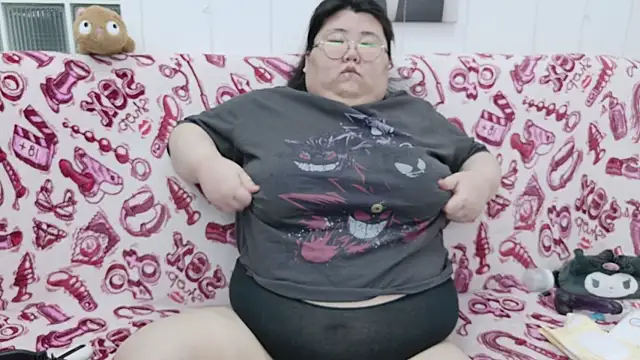 Snapshot of Nadine_asian chatting on 14, 2, 2026 Nadine asian online show from 14, 2, 2026