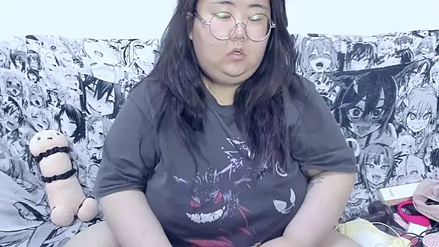 Nadine asian online show from 18, 9, 2025