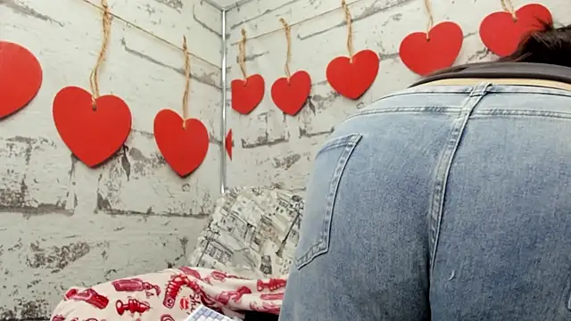 Snapshot of Nadine_asian chatting on 5, 2, 2026 Nadine asian online show from 5, 2, 2026