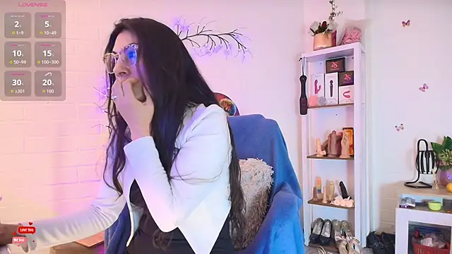 Rapunzeell  online show from 24, 9, 2025