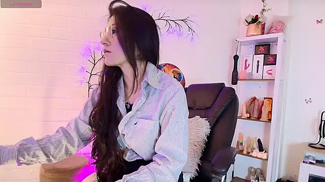 Rapunzeell  online show from 26, 9, 2025