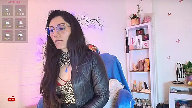 Rapunzeell  online show from 25, 9, 2025