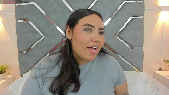 LucciaPorter online show from 8, 10, 2025