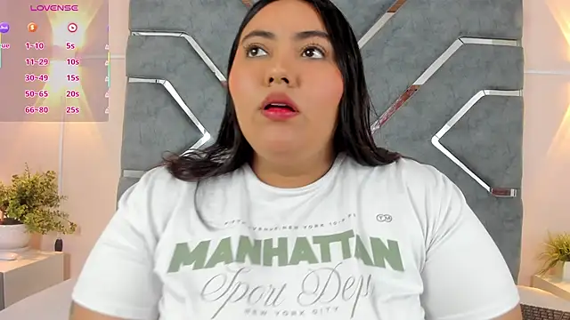 LucciaPorter online show from 18, 4, 2026