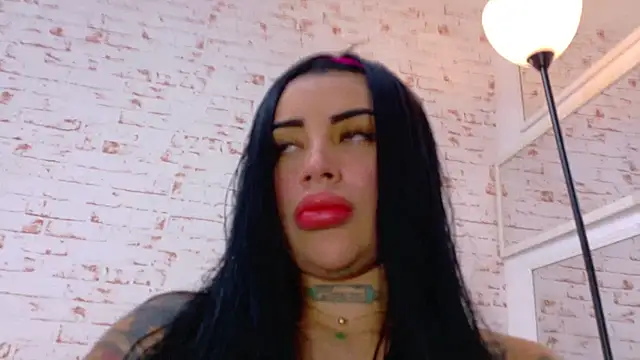 Sofhia cruz online show from 15, 10, 2025