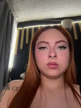 Snapshot of izyzys_baker chatting on 14, 7, 2026 izyzys baker online show from 14, 7, 2026