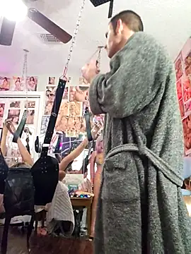 luvs2cumm69 online show from 4, 10, 2025