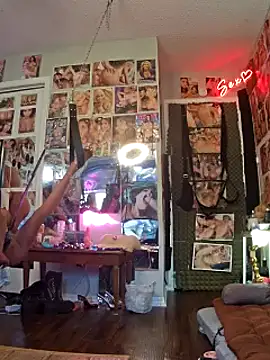 luvs2cumm69 online show from 25, 2, 2025