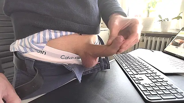 sperma tributes online show from 19, 2, 2025