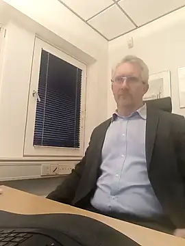 Snapshot of tom-swede chatting on 16, 1, 2025 tom-swede online show from 16, 1, 2025