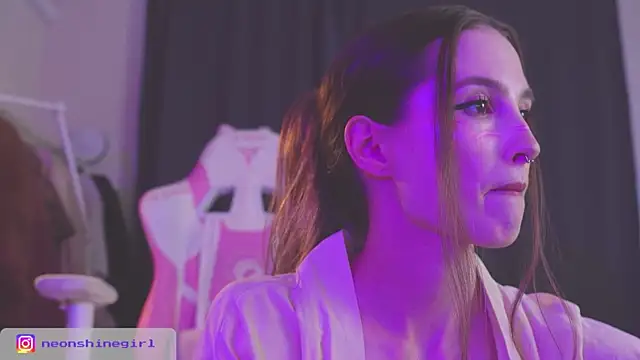 NeonShine online show from 14, 10, 2025