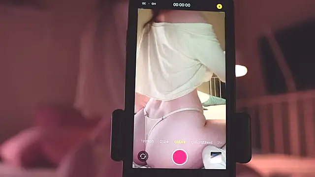 NeonShine online show from 2, 10, 2025