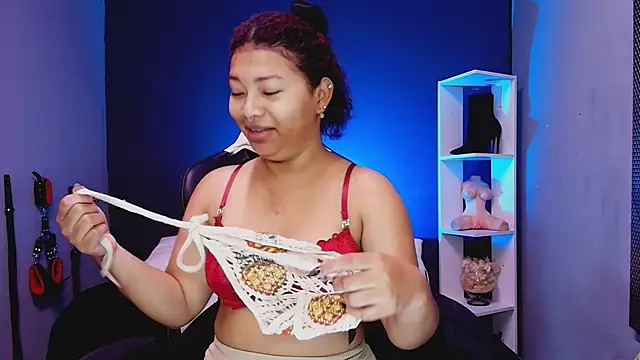 JadaRoberts online show from 6, 11, 2025