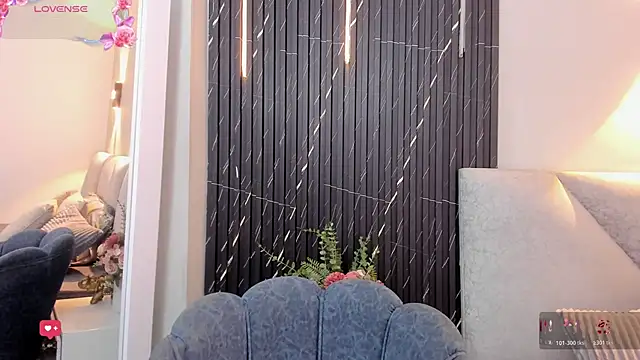 Snapshot of katrina_kaif_x chatting on 5, 2, 2026 katrina kaif x online show from 5, 2, 2026