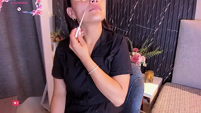 Snapshot of katrina_kaif_x chatting on 16, 2, 2026 katrina kaif x online show from 16, 2, 2026