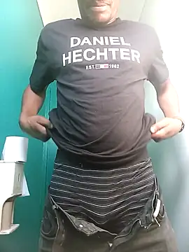 Ngamla123 online show from 31, 10, 2025