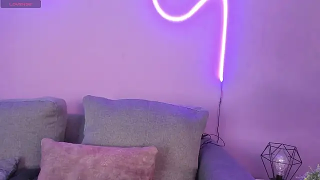 lanna bx online show from 4, 10, 2025