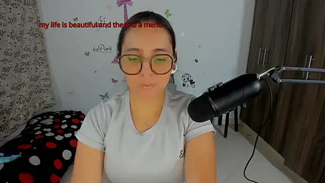 isa loves cum online show from 28, 4, 2026