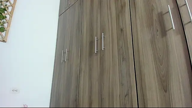 isa loves cum online show from 18, 3, 2025