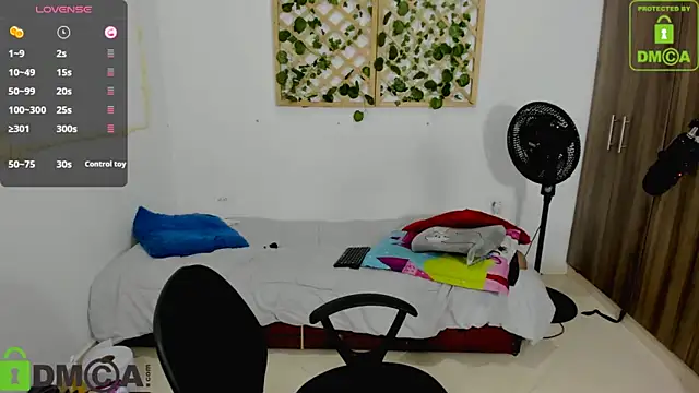 isa loves cum online show from 8, 11, 2025