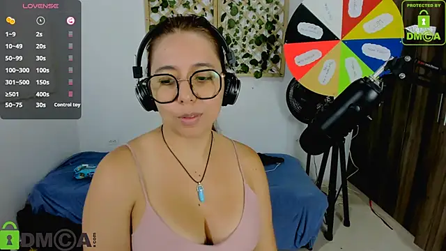 isa loves cum online show from 7, 10, 2025
