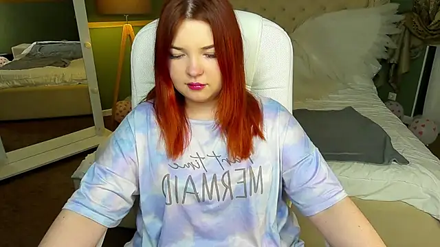 RosieMoons online show from 4, 3, 2025