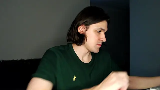 Snapshot of boy_next_door_1 chatting on 21, 5, 2026 boy next door 1 online show from 21, 5, 2026