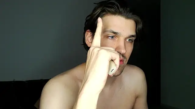 boy next door 1 online show from 14, 11, 2025