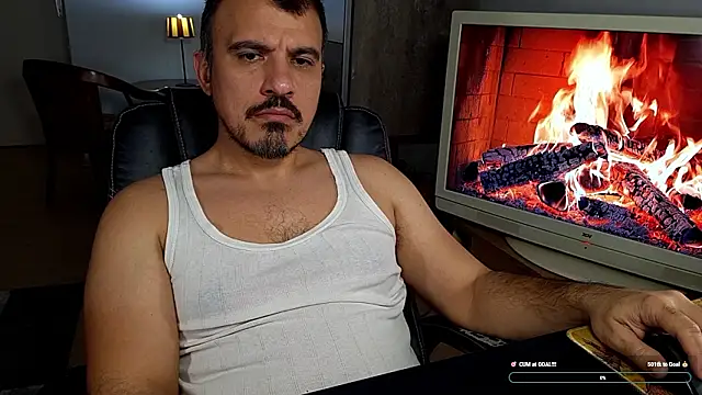 Snapshot of officeman7 chatting on 1, 2, 2026 officeman7 online show from 1, 2, 2026