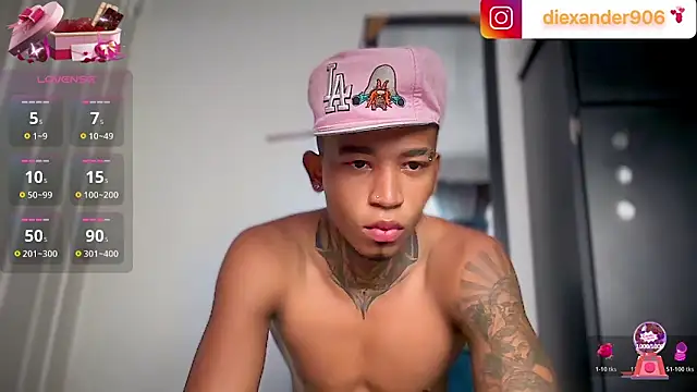 sexy blacks  online show from 10, 4, 2026