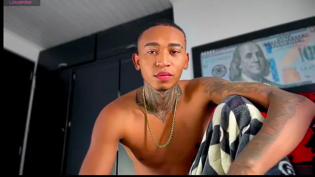sexy blacks  online show from 6, 7, 2026