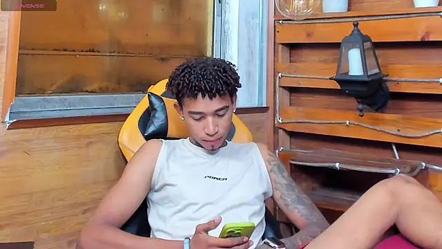 sexy blacks  online show from 22, 9, 2025