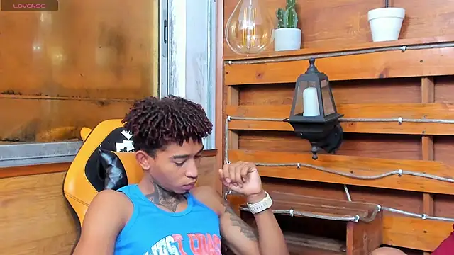 sexy blacks  online show from 18, 9, 2025