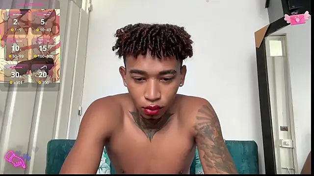 sexy blacks  online show from 20, 10, 2025