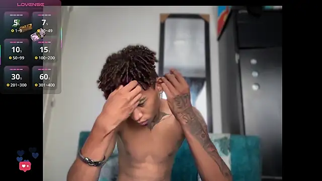 sexy blacks  online show from 28, 10, 2025