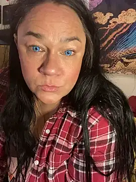 sexyasscougar online show from 2, 3, 2025