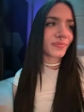 ShannonShanny online show from 19, 3, 2025