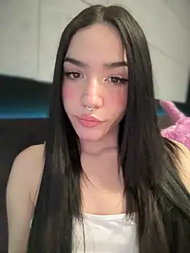 ShannonShanny online show from 8, 3, 2025