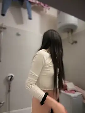 ShannonShanny online show from 2, 3, 2025