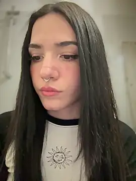 ShannonShanny online show from 28, 2, 2025