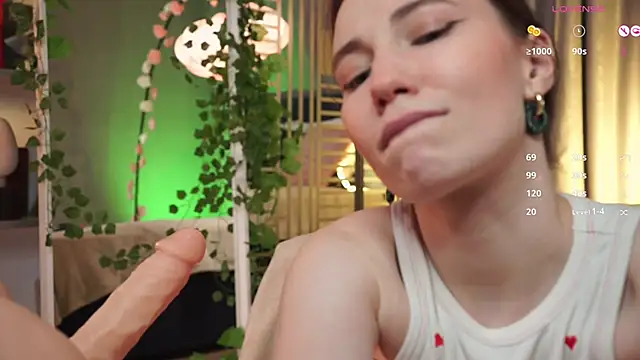 askaudrey  online show from 5, 3, 2025