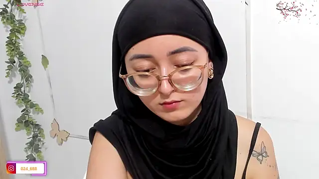 Snapshot of aysel_elid chatting on 7, 6, 2026 aysel elid online show from 7, 6, 2026
