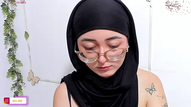 Snapshot of aysel_elid chatting on 16, 5, 2026 aysel elid online show from 16, 5, 2026