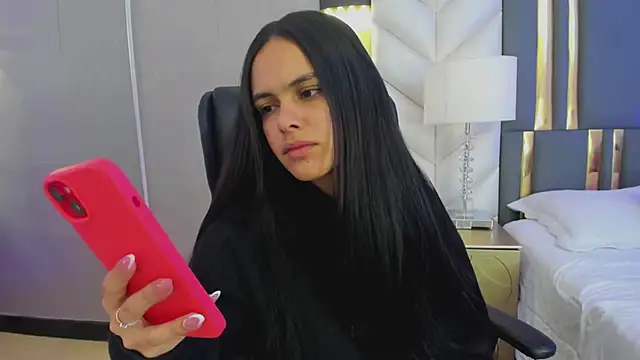 ChloeHarper  online show from 31, 3, 2026