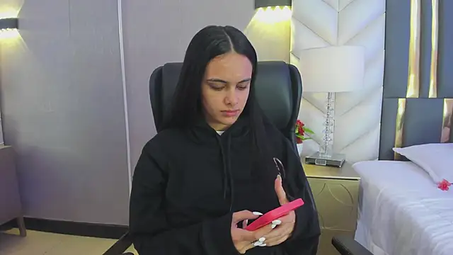 ChloeHarper  online show from 23, 2, 2026