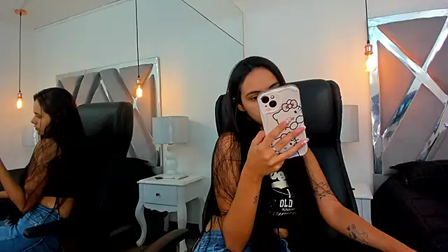 ChloeHarper  online show from 25, 9, 2025