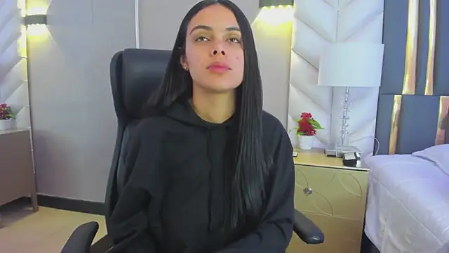 ChloeHarper  online show from 11, 3, 2026