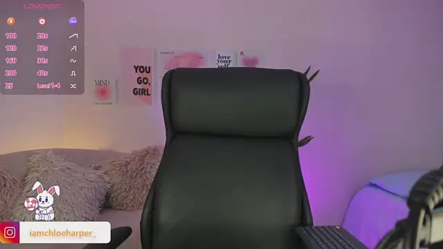 ChloeHarper  online show from 1, 3, 2025