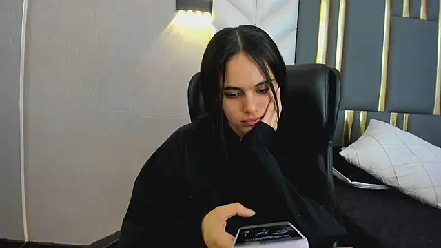 Snapshot of ChloeHarper_ chatting on 19, 7, 2026 ChloeHarper online show from 19, 7, 2026