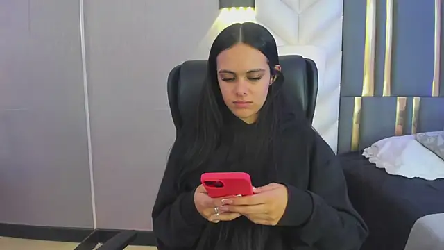 ChloeHarper  online show from 21, 3, 2026